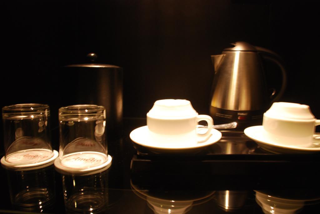 Amelie Hotel Manila Ngoại thất bức ảnh
