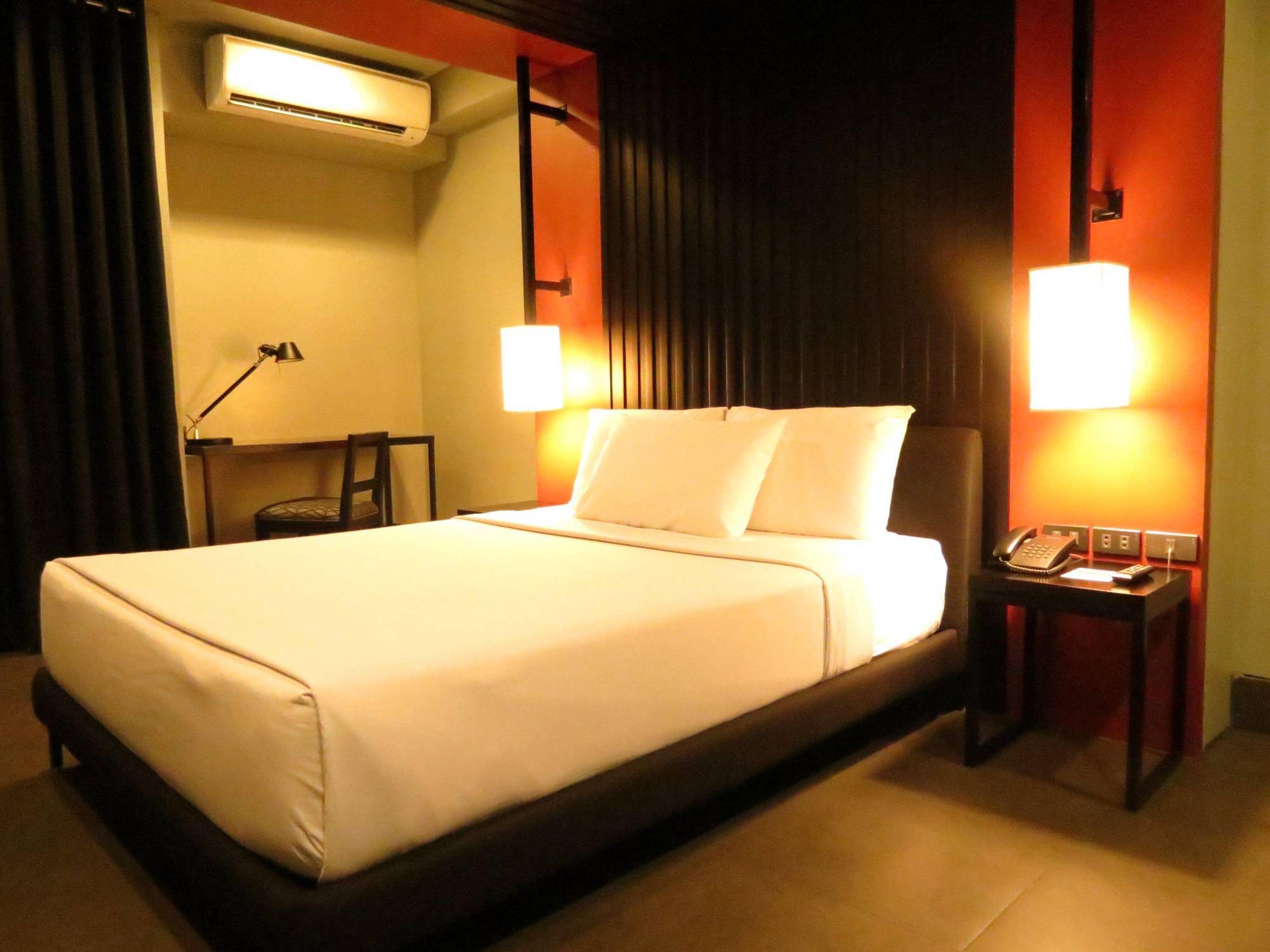 Amelie Hotel Manila Ngoại thất bức ảnh