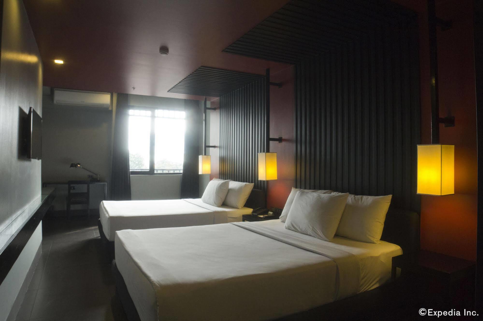 Amelie Hotel Manila Ngoại thất bức ảnh